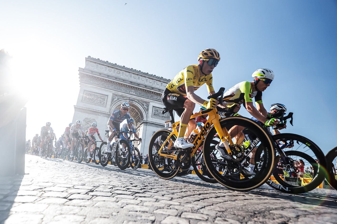 L’ingegneria tedesca incontra le strade francesi in occasione del Tour de France