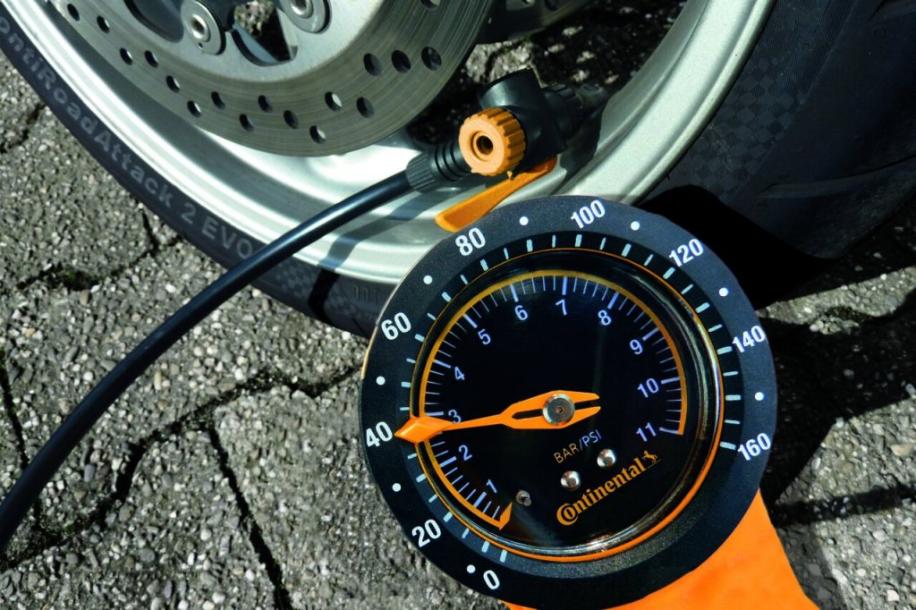 Pressione degli pneumatici  Continental motorcyle tires